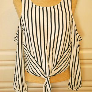 NEW Navy/White Cut Out Shoulder Top